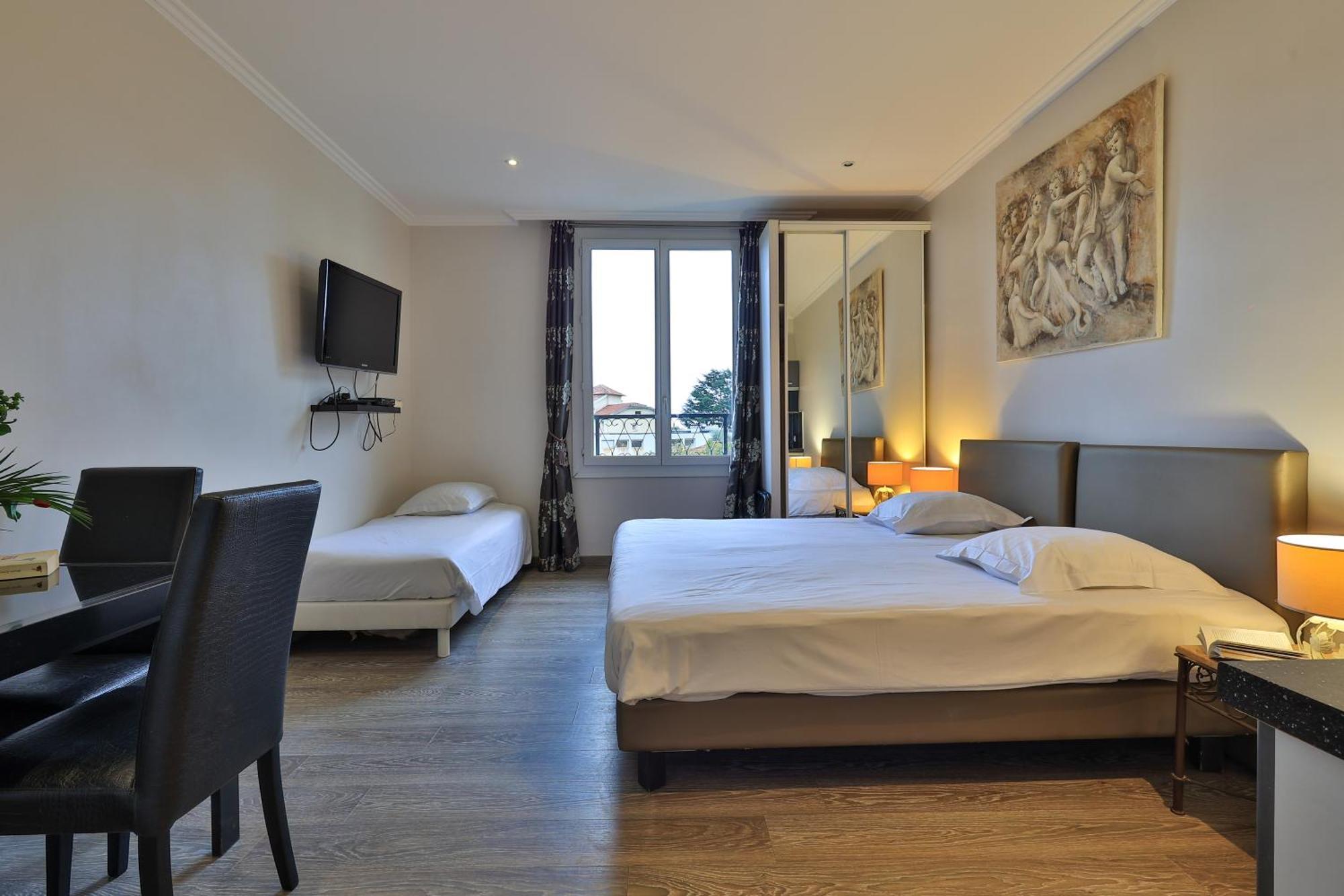 Emeraude Residence Hoteliere Juan-les-Pins Kültér fotó