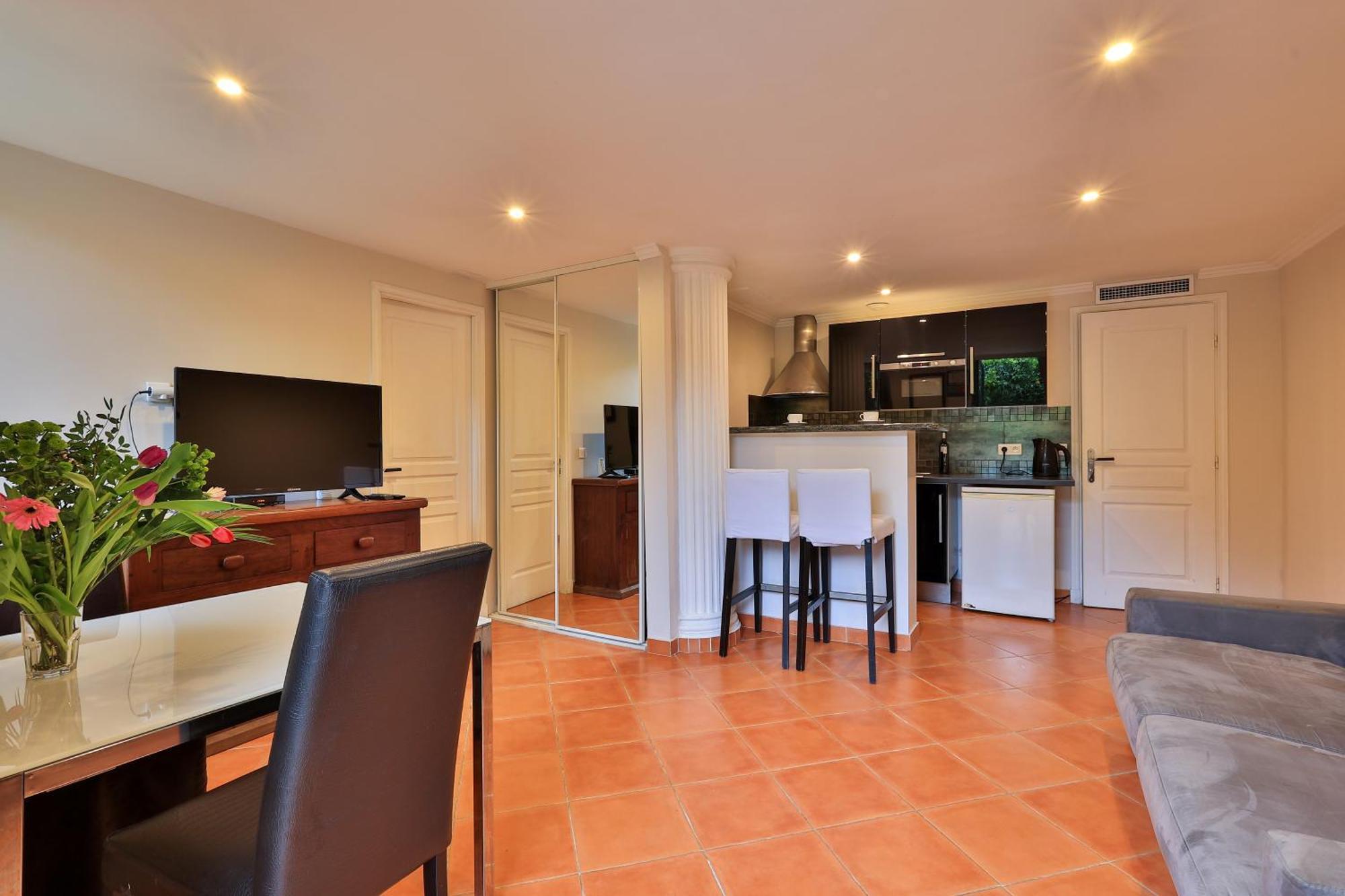 Emeraude Residence Hoteliere Juan-les-Pins Kültér fotó